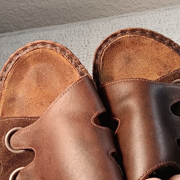 Naot women's brown leather and suede slide sandals sz 38 EU / 7 -7.5 US - Picture 9 of 14